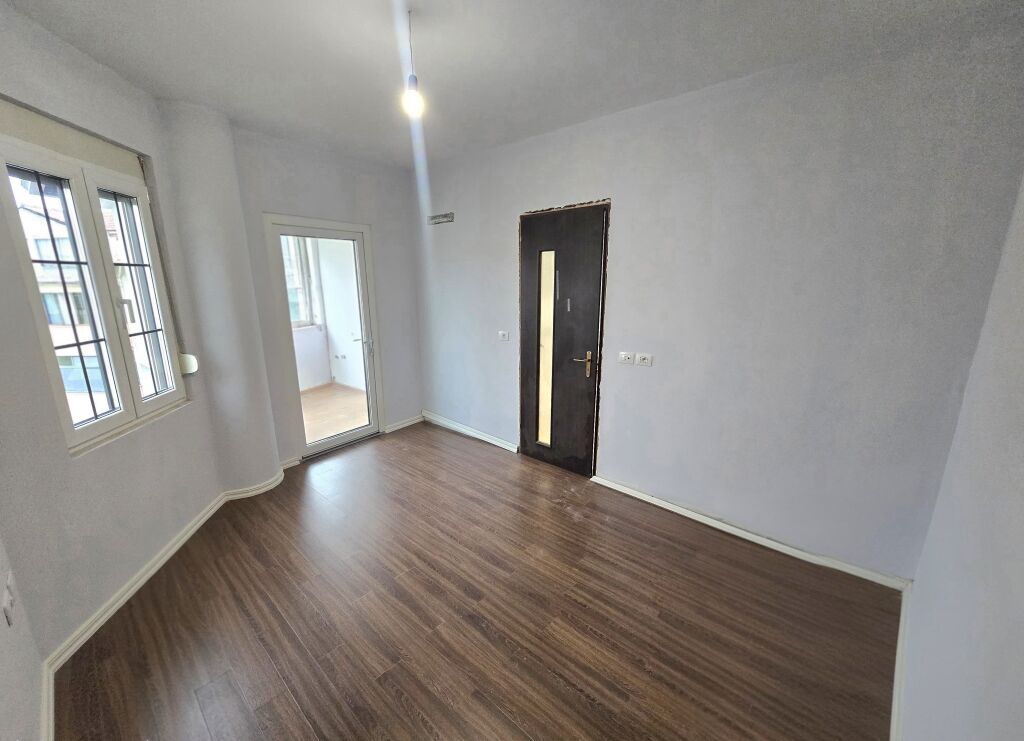Apartment 1+1 For Sale, Fresk, Tirana