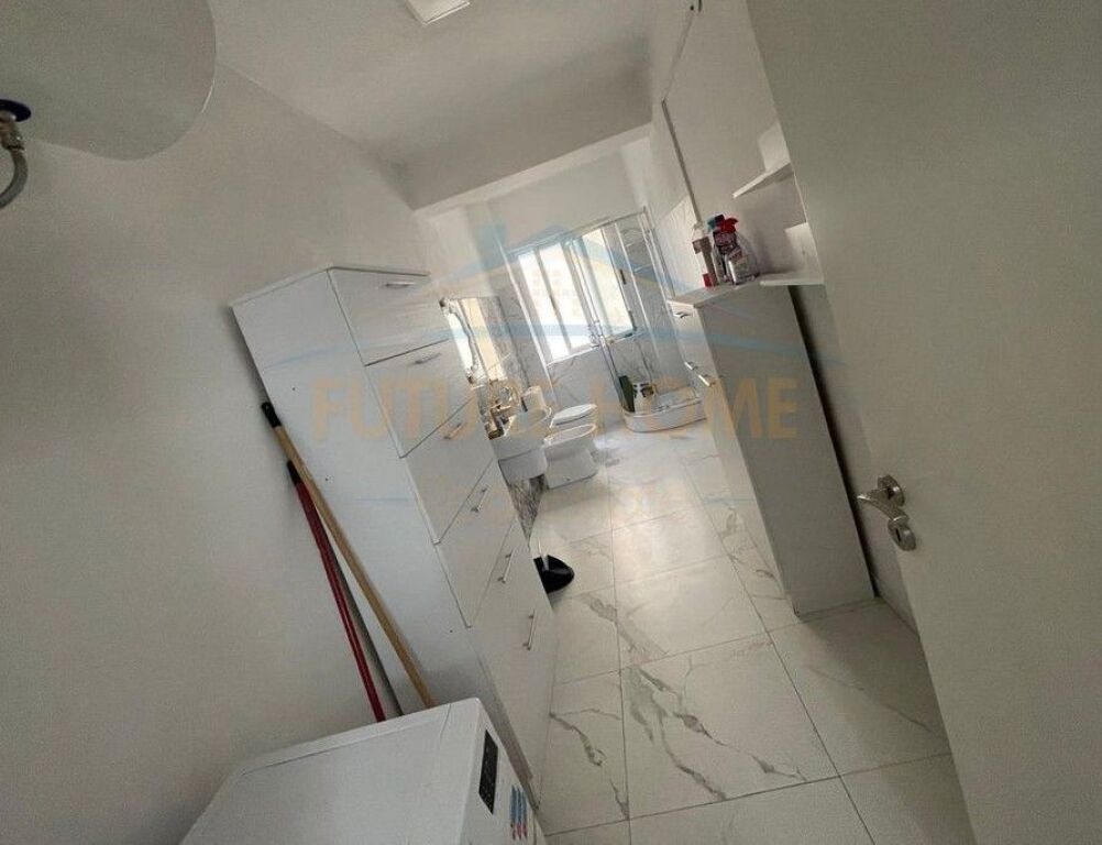 Affitto, Appartamento 2+1 , Bllok , Tirane