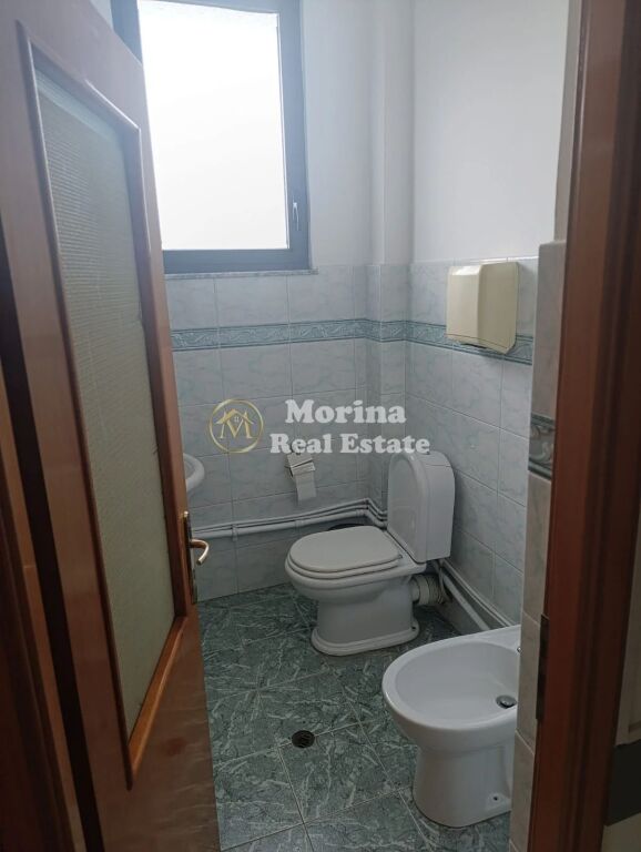 Qera | Ambjent Biznesi | Xhamlliku | 2700 €/muaj