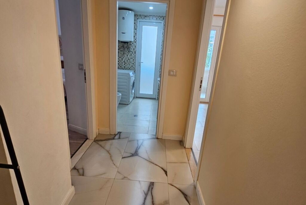 At Tek Shallvaret Apartment 2+1 Furnished For Rent!