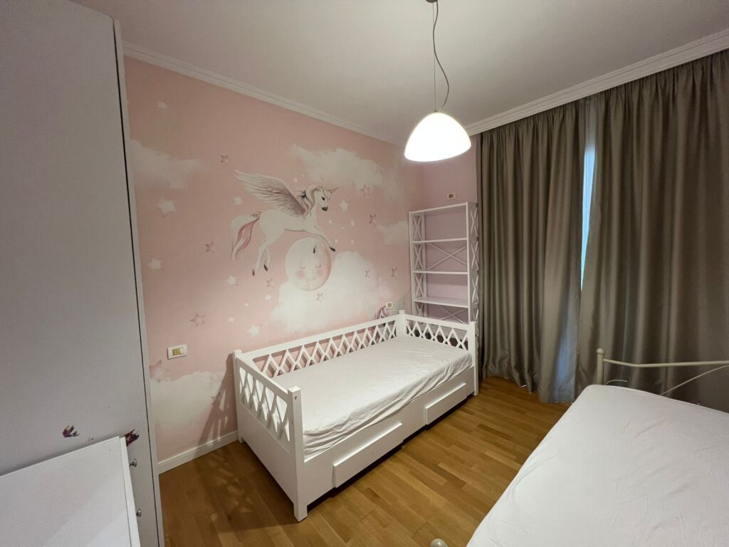 Apartment 2+1+ 2 parking spaces offered for rent botanical garden