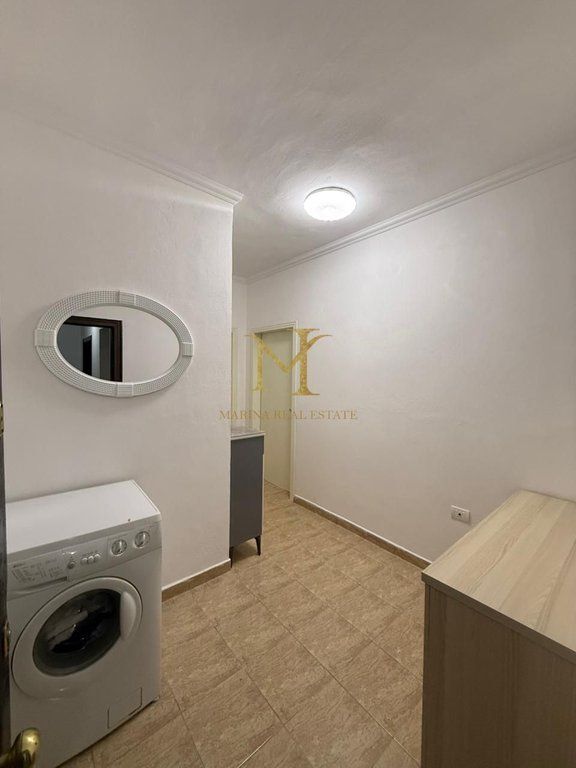 JEPET ME QERA APARTAMENT I SAPO RINOVUAR NE PLAZH ILIRIA , DURRES