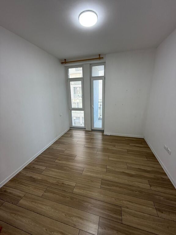🏢 APARTAMENT 3+1 ME QIRA – KIKA 2