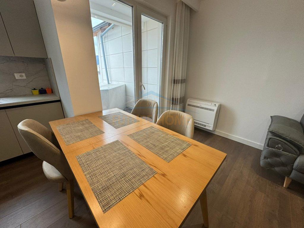 Qera, Apartament 2+1+2, Rruga Mine Peza, Tirane.