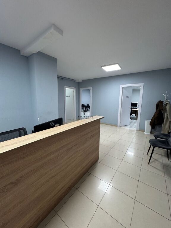 UFFICIO IN AFFITTO 420 M2 STAZIONE DEI TRENI 3.400 EURO