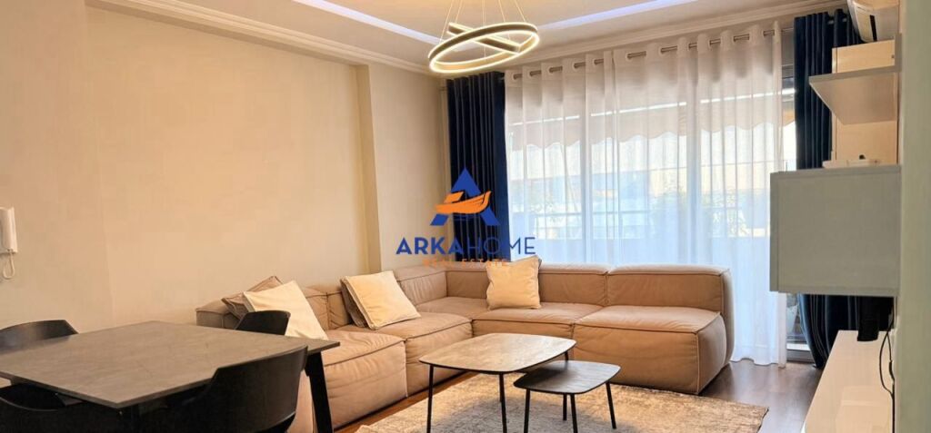 AFFITTASI APPARTAMENTO 2+1+2 BALCONI "ASTIR" 650 EURO