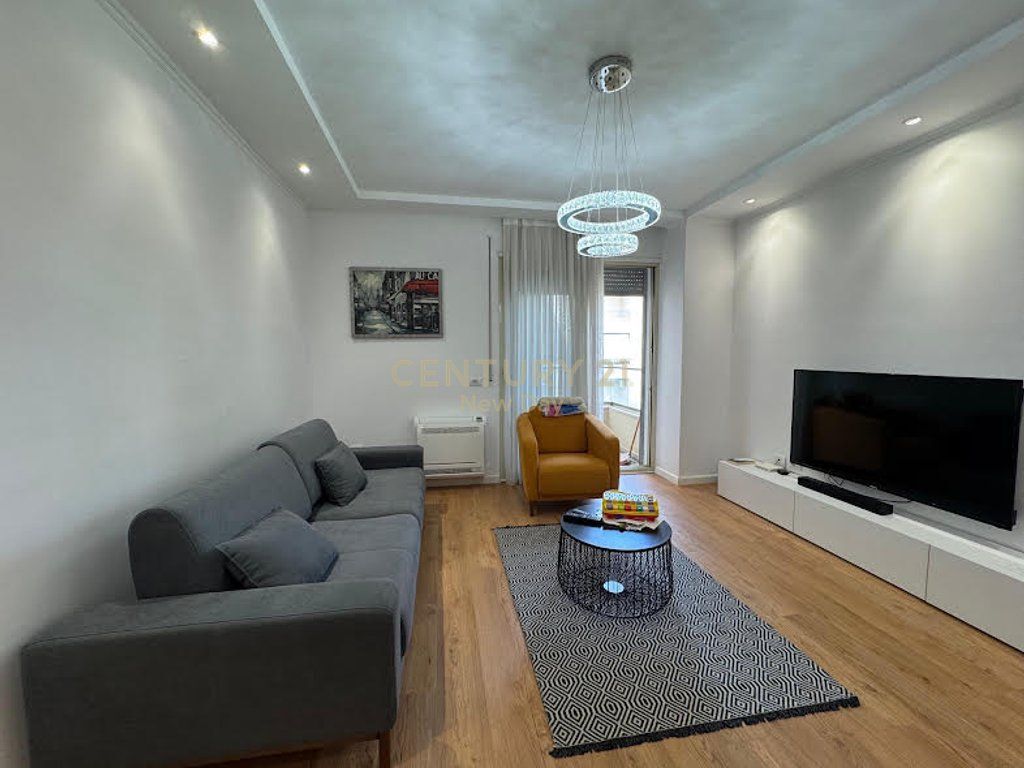 APARTMENT FOR SALE ON NEW PORT STREET
