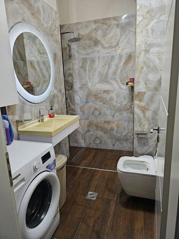 Rent, Apartment 2+1+2, Unaza e Re.