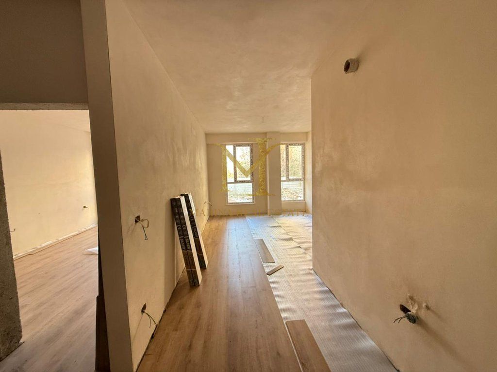 APARTMENT 1+1 FOR SALE IN GOLEM VERY CLOSE TO THE SEA!