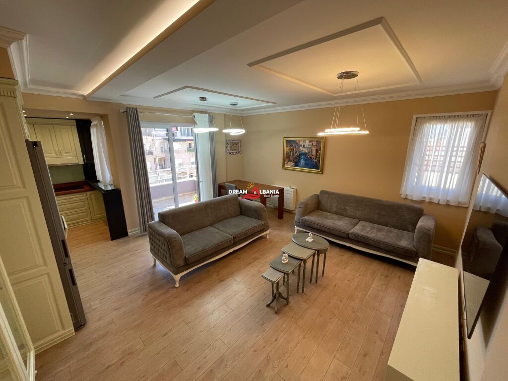 Apartament 3+1+2 Me Qera Te Liqeni I Thate (ID 4231484)