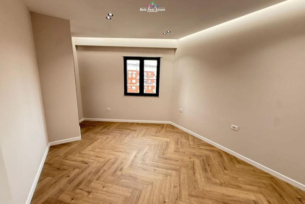 Zyre Me Qera 2+1+2 Ne Astir (ID BZ2465) Tirane.