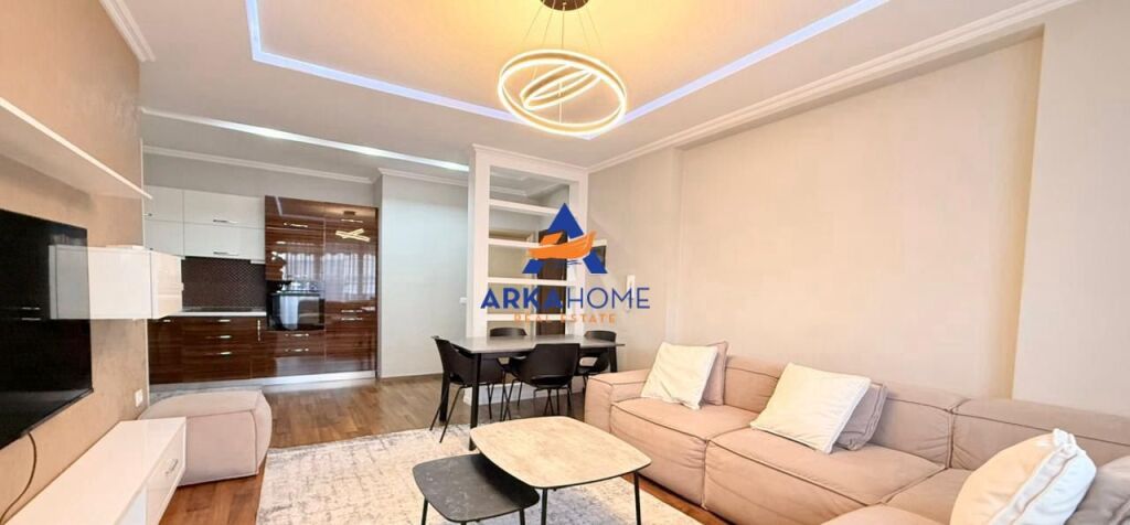 AFFITTASI APPARTAMENTO 2+1+2 BALCONI "ASTIR" 650 EURO