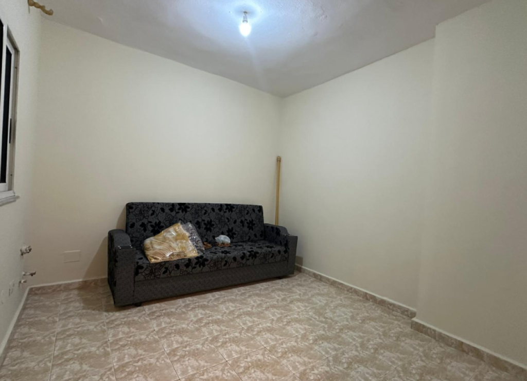 🏢 Jepet me Qira Apartament 3+1+2 – Komuna e Parisit | Kristal Center