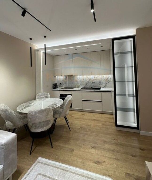 In vendita, Appartamento 2+1, Golden Tower Residence, Via Mine Peza