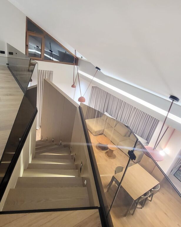 🏡 JEPET ME QIRA – DUPLEX 3+1+2 + POST PARKIMI | PRANË KODRËS SË DIELLIT