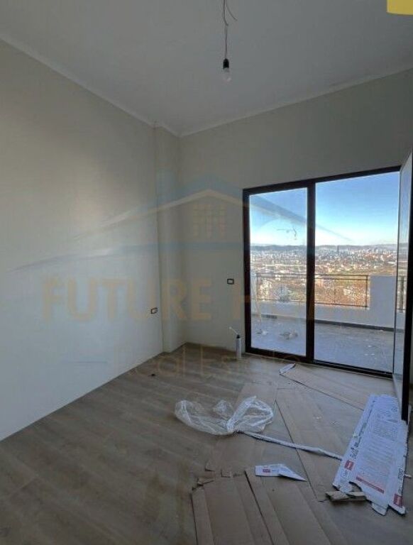 In vendita, Appartamento 2+1+2, Fresku, Tirana