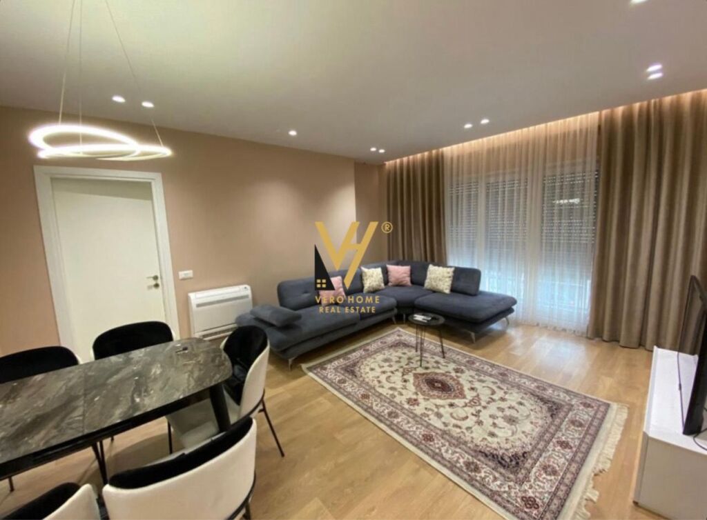 APARTMENT 2+1+2+BLK FOR RENT ON DIBRA STREET 800 EURO
