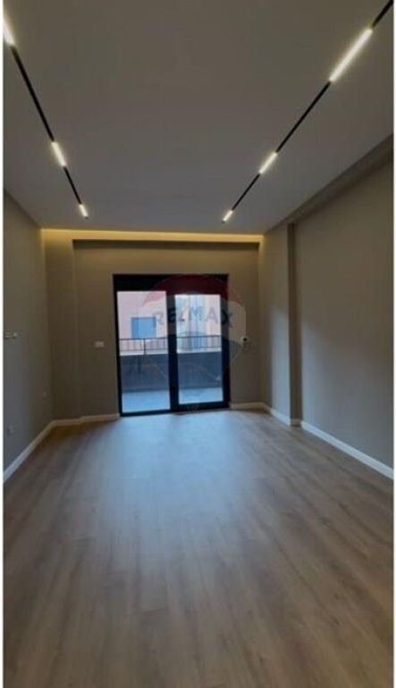 Apartment 1+1 for sale on Elbasani Street