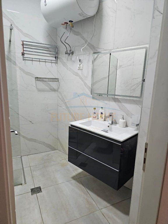 Rent, Apartment 2+1+2, Unaza e Re.