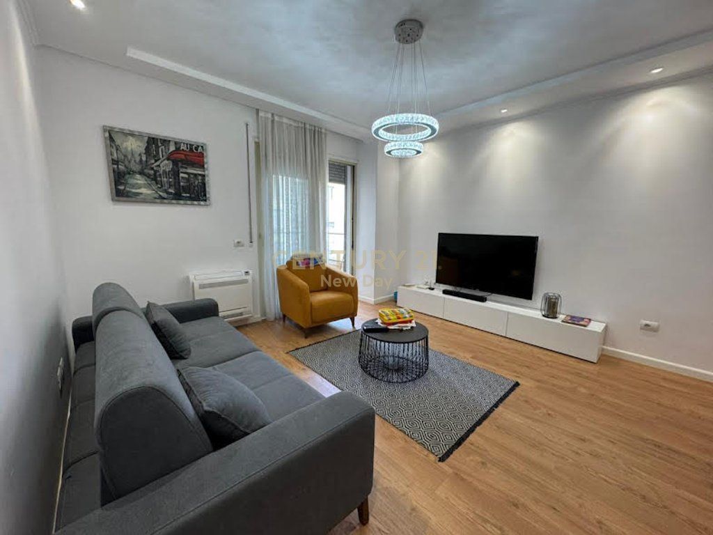 APARTMENT FOR SALE ON NEW PORT STREET