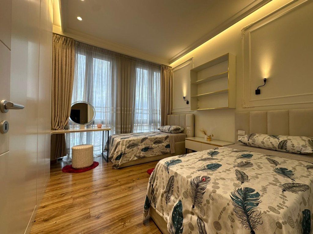 For rent 2+1+2 apartment with parking space, Park Gate Residence!