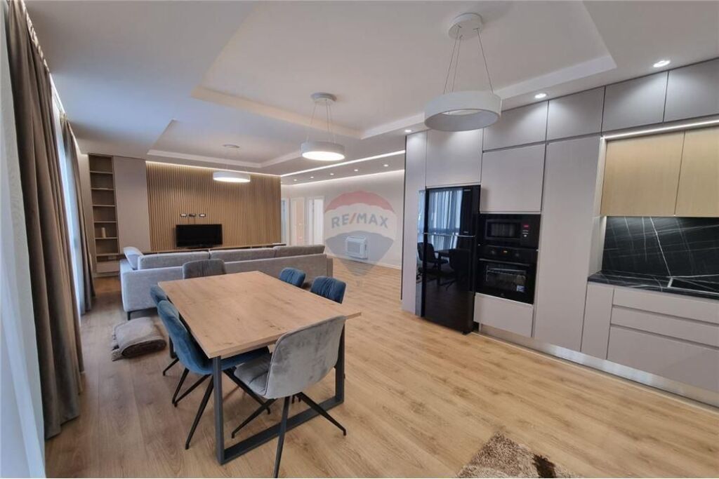 APARTMENT 3+1+3+ 2 PARKING SPACES FOR RENT, DRY LAKE