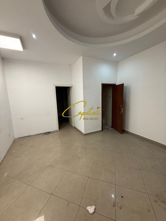 BUSINESS PREMISES FOR RENT 90 M2 ASTIR 700 EURO