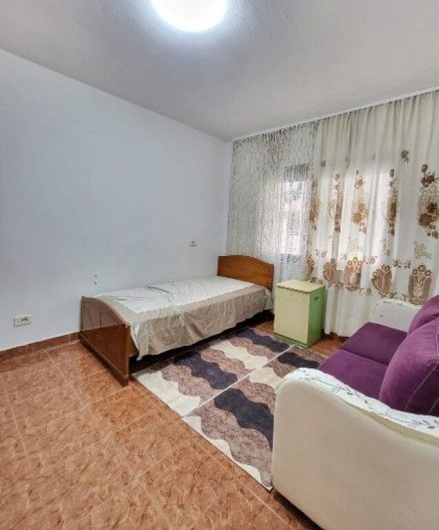 📌JEPET ME QIRA – Apartament 2+1,Sheshi Willson