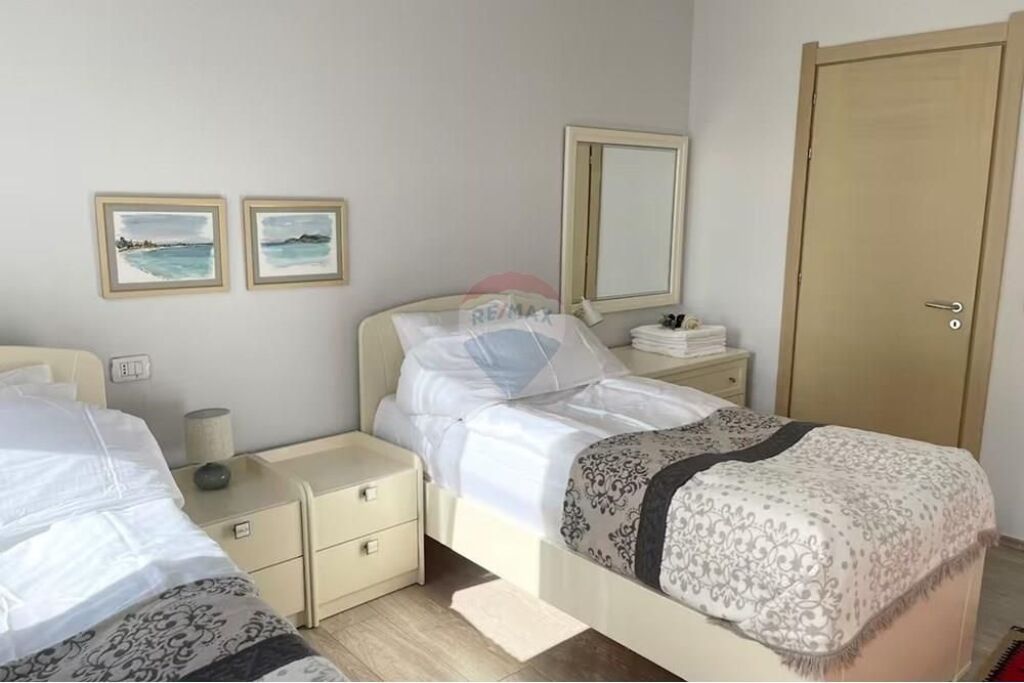Apartment 3+1+2 for sale at Panoram Complex