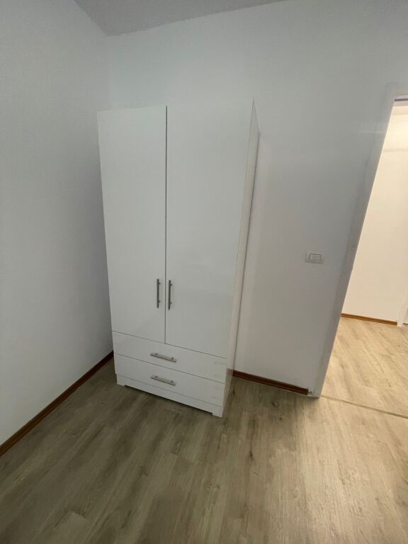 Jepet me Qera Apartament 3+1+2 ne 5 Maji