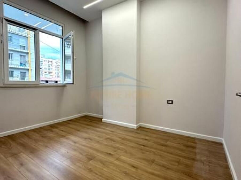 For sale, 1+1 Apartment New Ring, Tirana
