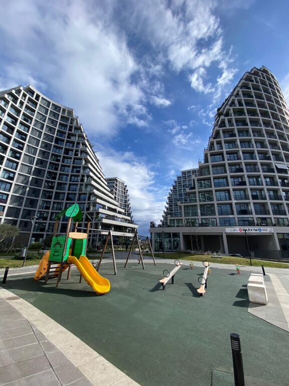 Apartament 1+1 me qira Lake View,
Rruga e Kosovareve