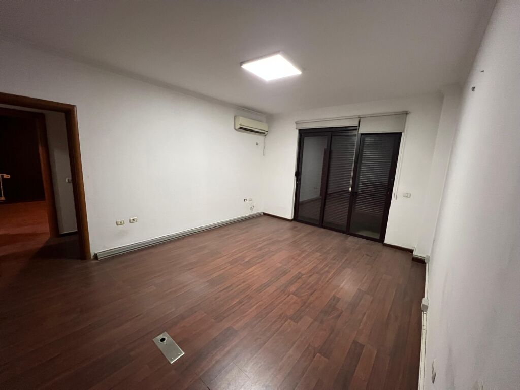🔑APPARTAMENTO 3+1 PER UFFICI IN AFFITTO PRESSO HIPOTEKA