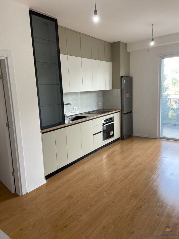 JEPET ME QERA APARTAMENT 2+1+2 BALLKONE "DON BOSKO" 60.000 LEKE