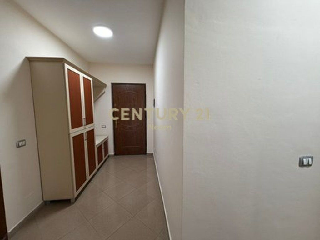 APPARTAMENTO 2+1+2 CON POSTO AUTO IN AFFITTO AL LAGO ASCIUTTO