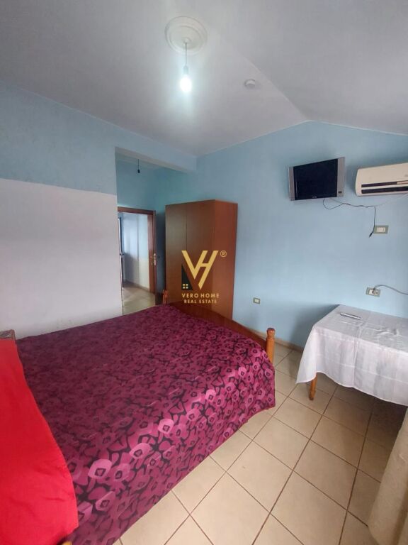 LOCALE COMMERCIALE IN VENDITA 9.220 M2 A MILOT 1.300.000 EURO