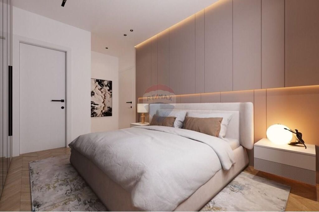 Apartment + Parking- For Sale - Univers City