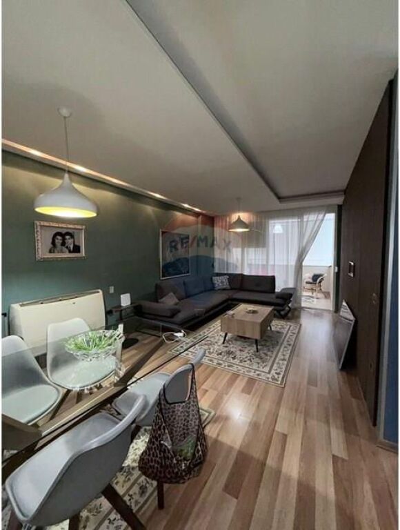 apartament me qira ne myslym shyr 2+1+ post parkimi