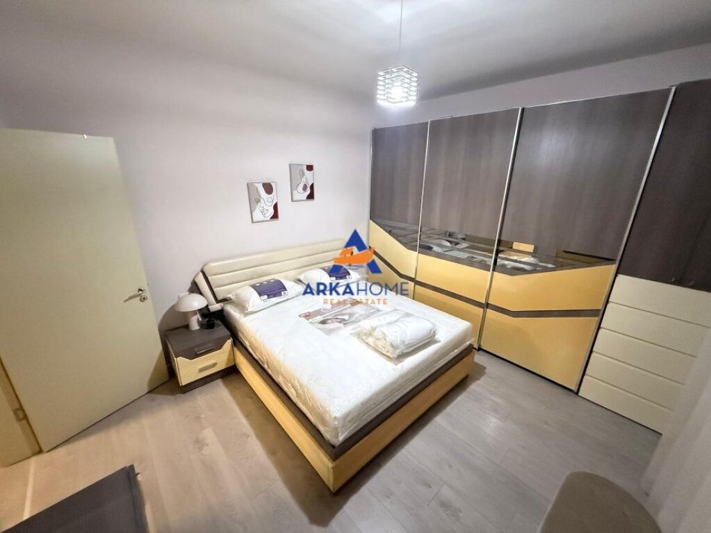 JEPET ME QERA APARTAMENT 1+1 TEK RRUGA ALBANOPOLI 600 EURO