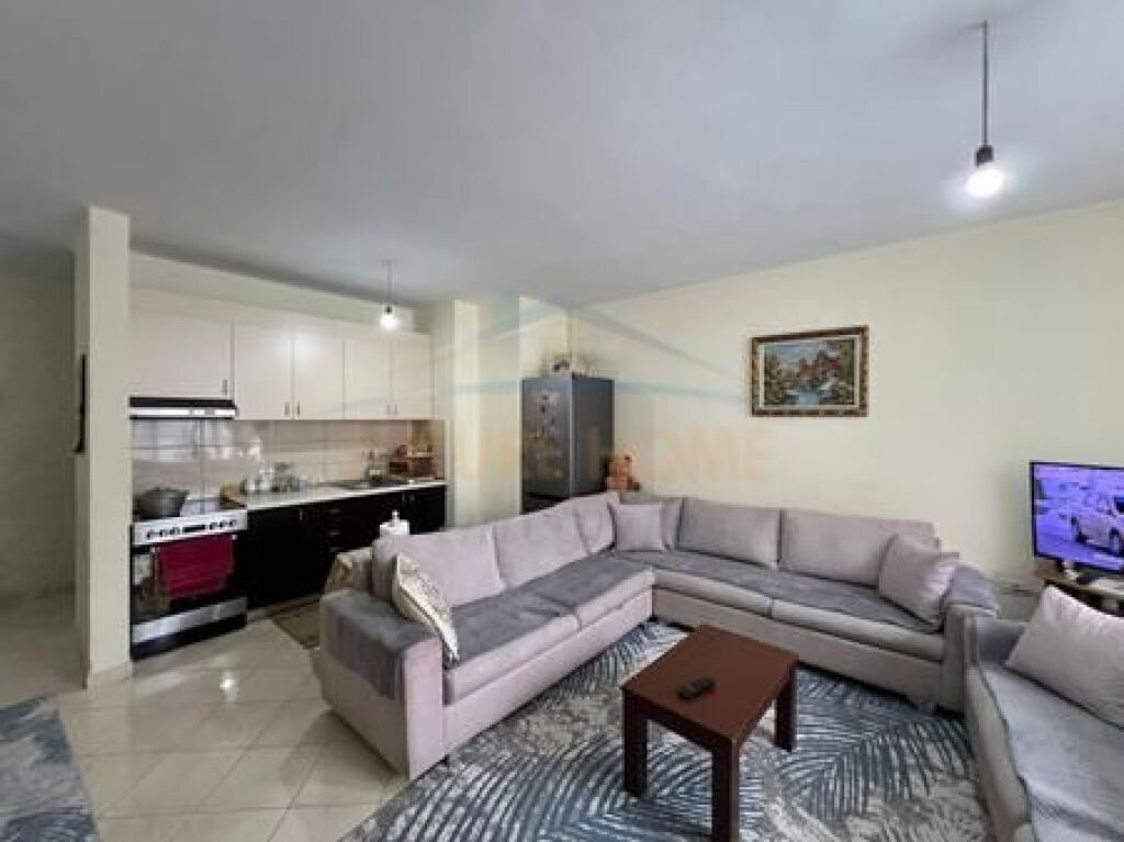 In vendita, Appartamento 2+1, Misto Mame, Tirana.