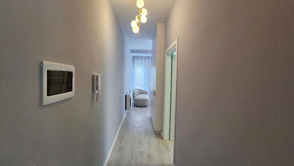 Apartament 2+1 per qira te Brryli