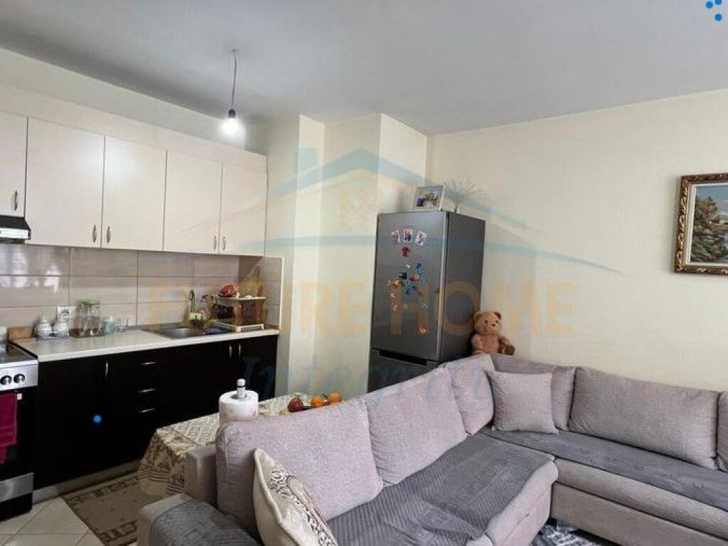 In vendita, Appartamento 2+1, Misto Mame, Tirana.