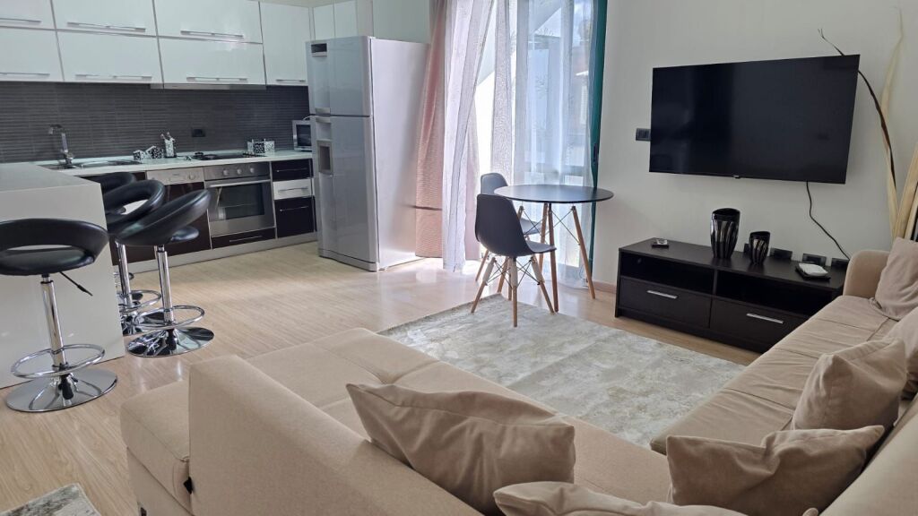 jepet me qira apartament 1+1 Stadiumi Dinamo