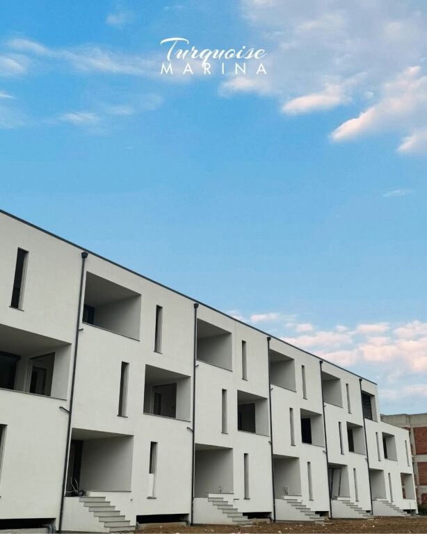 🌊 SUPER OPPORTUNITY APARTMENT 1+1 WITH YARD AND PARKING SPACE IN TURQUOISE MARINA – LALËZ BAY 🌊