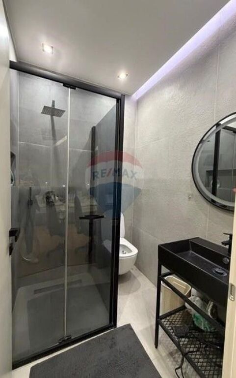 Apartment - For Rent - Commune of Paris, Tirana(ID: 530481001-1262)