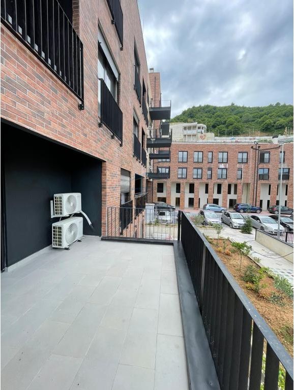 Qera, Apartament 1+1+Post Parkimi, Rezidenca Kodra e Diellit 2, Tiranë.