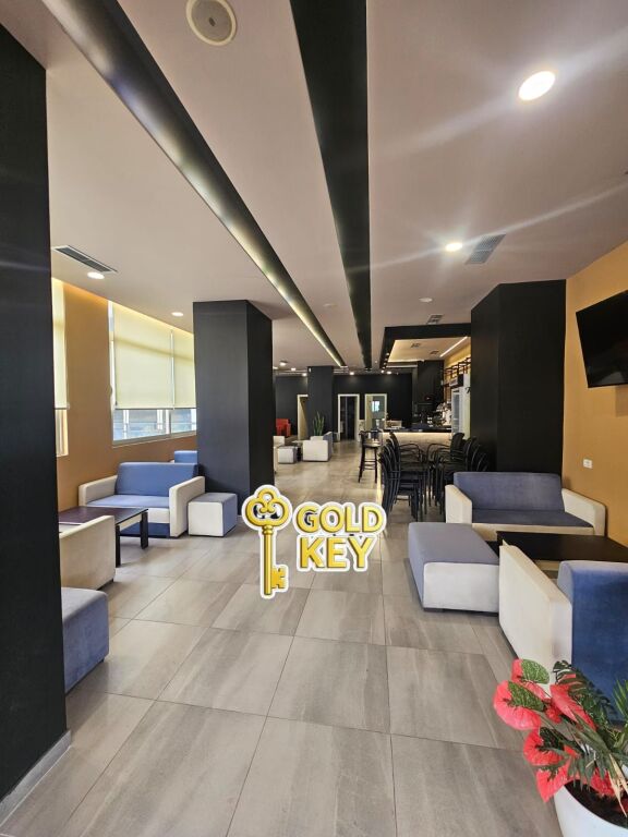 🏬 SHITET LOKAL I KOMPLETUAR VALA PARK DURRES