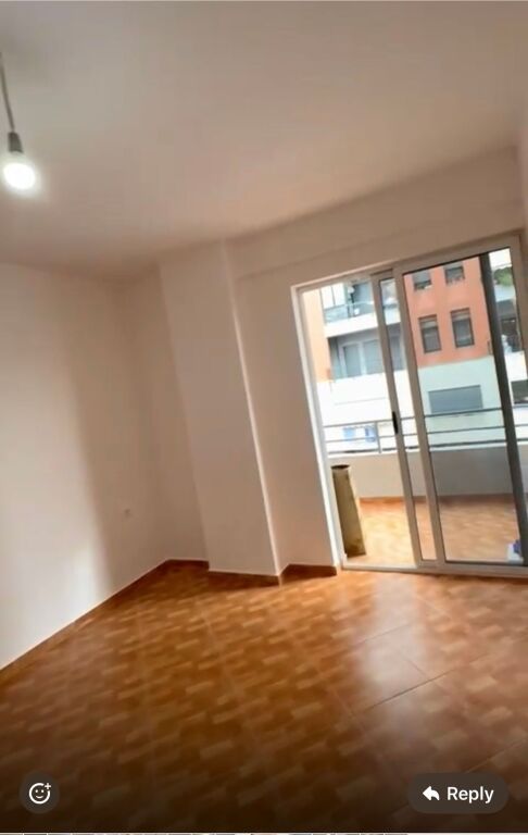 1+1, partially furnished, at Hotel Rolandi, Astir, 400 thousand lek