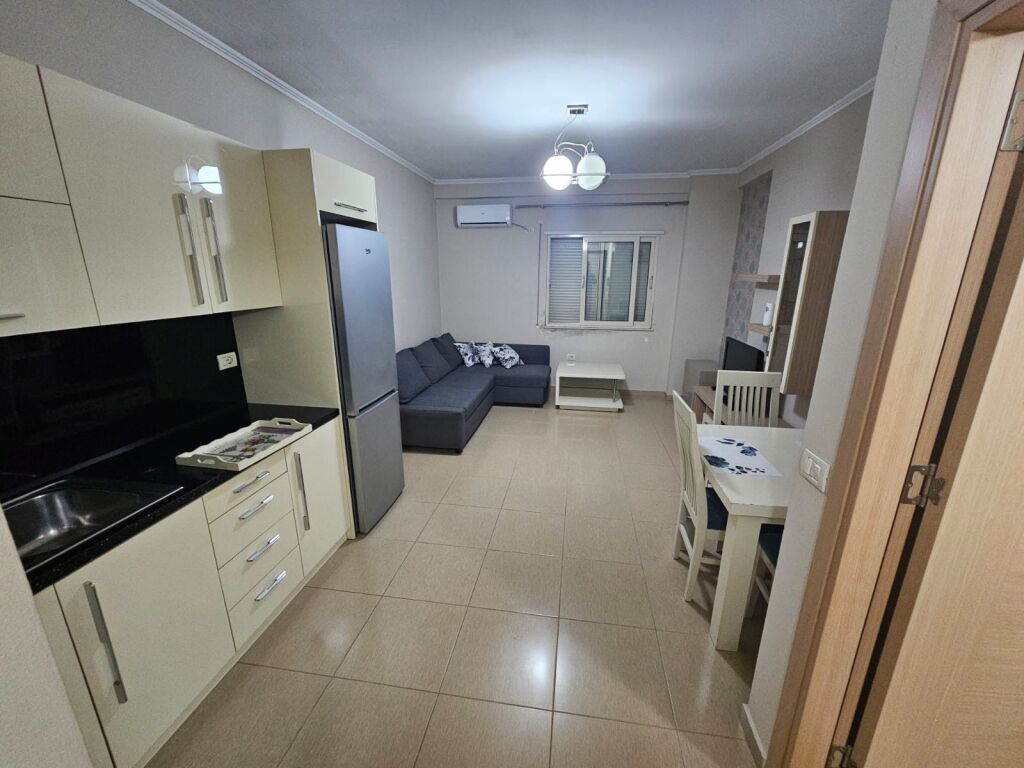 Apartment for rent 1+1 in Yzberisht!