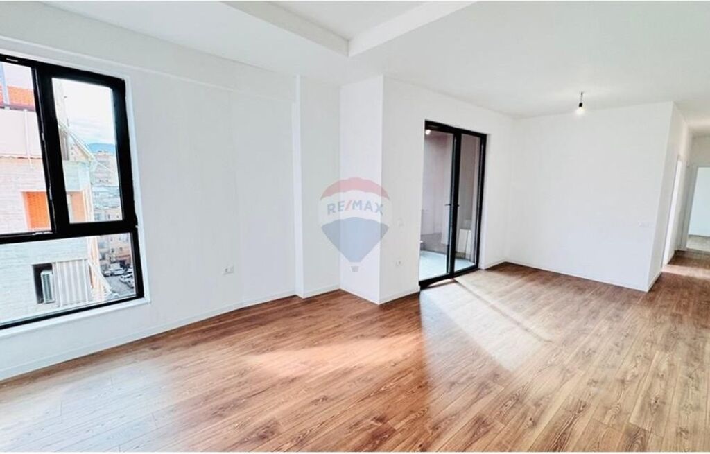 ✨Vendiamo Appartamento 2+1 con Parcheggio | 📍Myslym Shyri